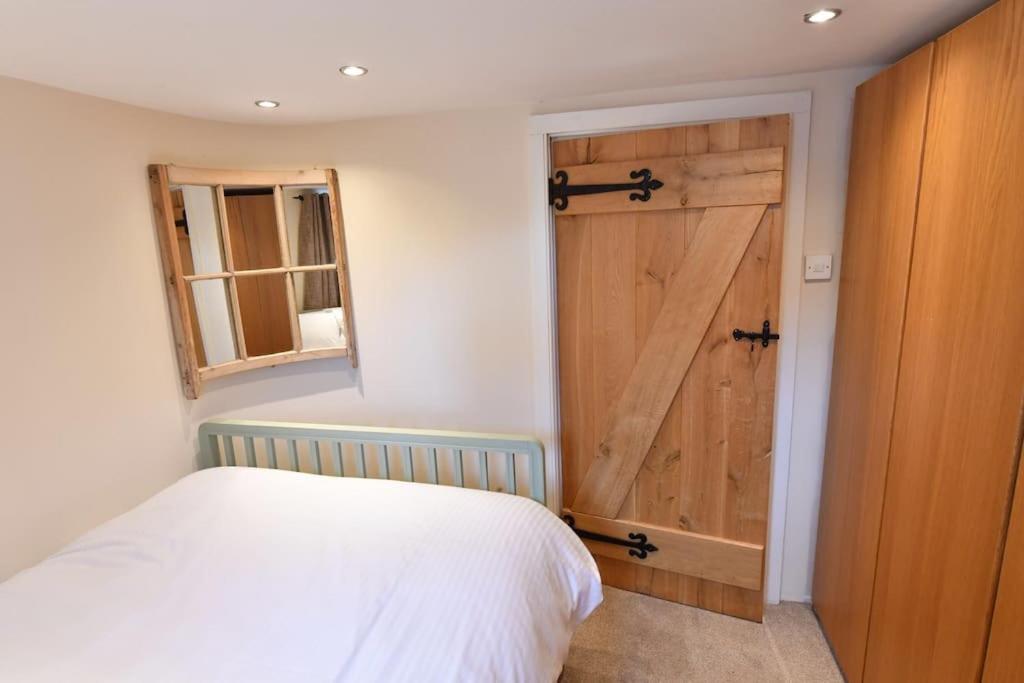 Four Bed Barn Conversion Junction 37 38 M1 巴恩斯利 外观 照片
