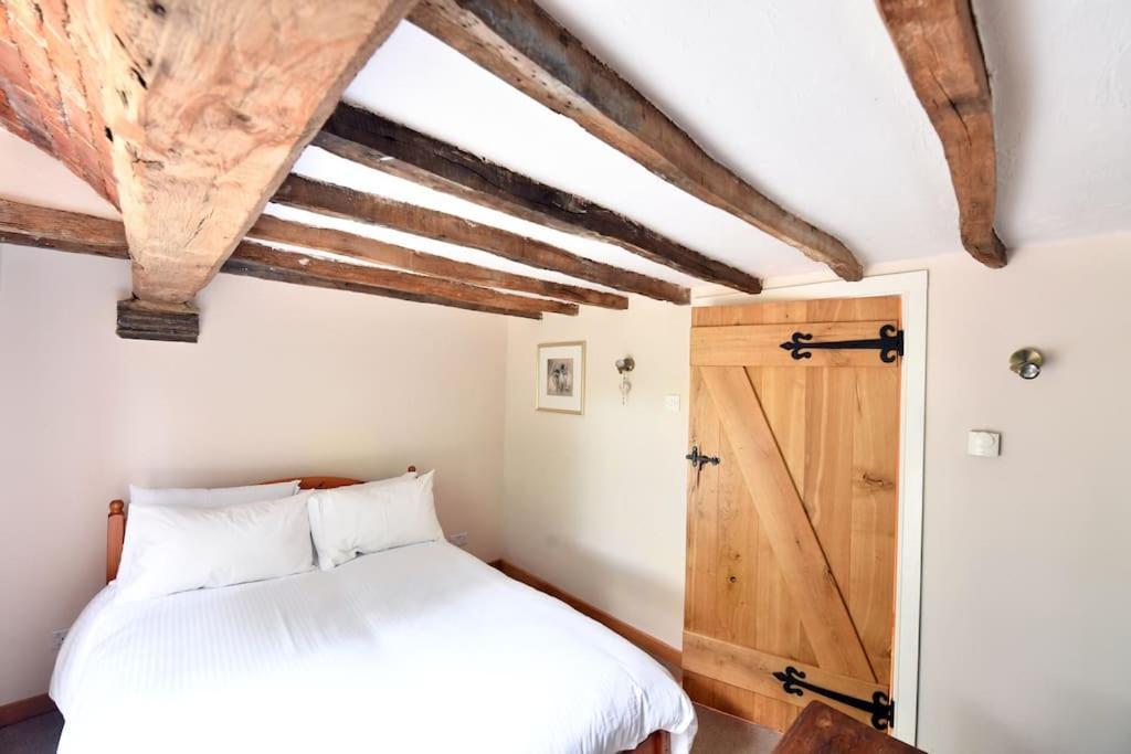 Four Bed Barn Conversion Junction 37 38 M1 巴恩斯利 外观 照片